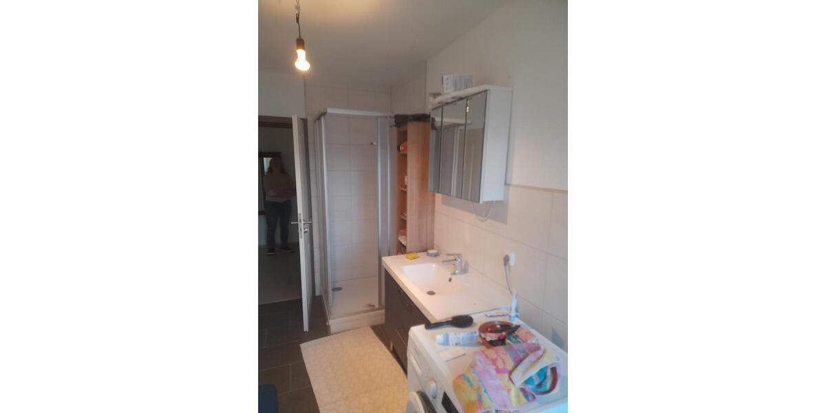 Sanierte 3-Zimmer-Wohnung (100 m²) in zentraler Lage zu vermieten zimmer