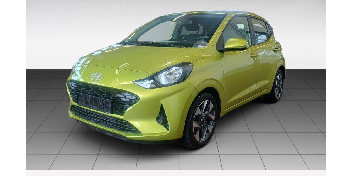 Hyundai i10 10.918 km 18.360 &euro; Coburg 96450