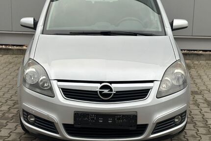 Opel Zafira 227.000 km 1.950 &euro; Düsseldorf - Bezirk 8 40231