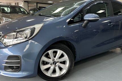Kia Rio 57.721 km 9.990 &euro; Hamm 59067