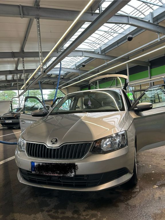 Skoda Fabia 85.500 km 10.000 € Augsburg 86150