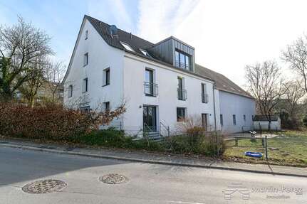 Haus zum Mieten in Breckerfeld 2.550 € 326 m²