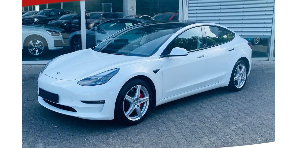 Tesla Model 3 51.999 km 32.950 &euro; Dieburg 64807