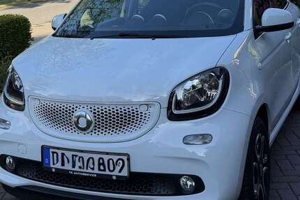 Smart forFour 55.829 km 7.680 &euro; Kummerfeld 25495