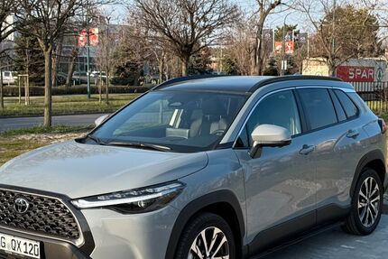 Toyota Corolla Cross 24.100 km 34.100 &euro; Mönchengladbach 41236