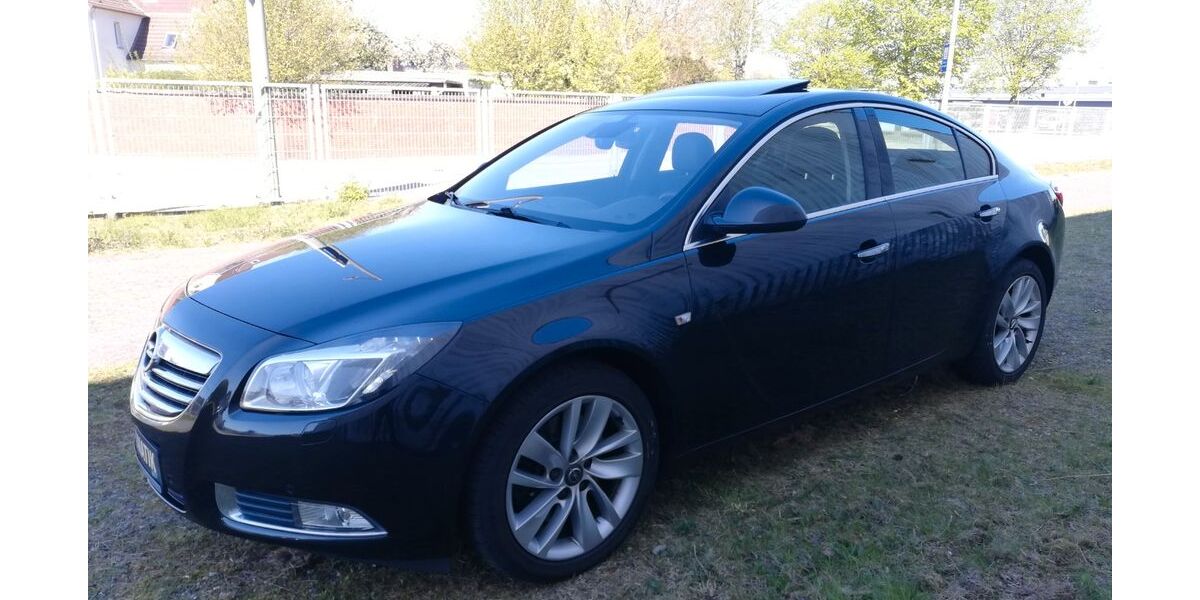 Opel Insignia 96.768 km 7.500 &euro; Neumünster 24536