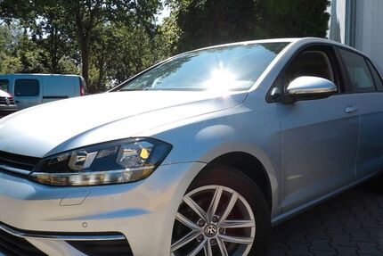 VW Golf 94.980 km 15.390 &euro; Garrel 49681