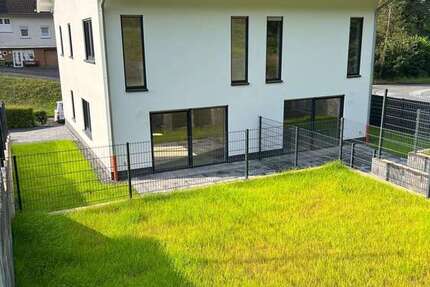 Haus zum Mieten in Roth 1.400 € 160 m² 5 zimmer