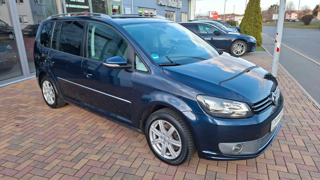 VW Touran 215.338 km 8.990 &euro; Dippoldiswalde 01744