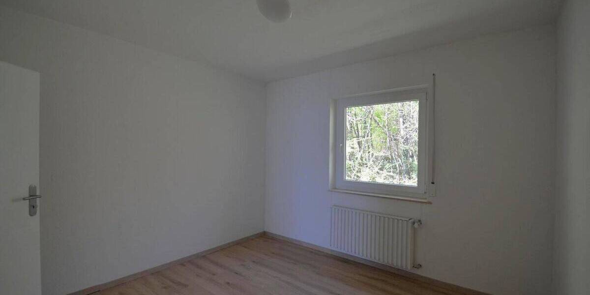 Bungalow Feusdorf - 6 Zimmer, 160 m&sup2;, 295.000&euro; | Angebot:26344052