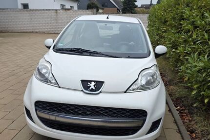 Peugeot 107 185.180 km 1.999 € Hilden 40723