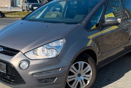 Ford S-Max 190.000 km 5.800 &euro; Schleswig 24837