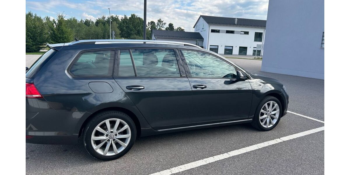 VW Golf 130.700 km 12.900 &euro; Maxhütte-Haidhof 93142