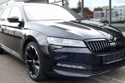 Skoda Superb 221.000 km 18.990 &euro; Bühl 77815