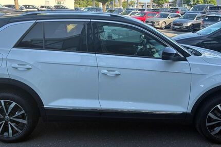 VW T-Roc 110.000 km 16.500 &euro; Frankfurt 60528