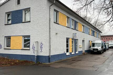 preiswerte Büroräume undoder Lagerflächen + mehrere Parkplätze zimmer