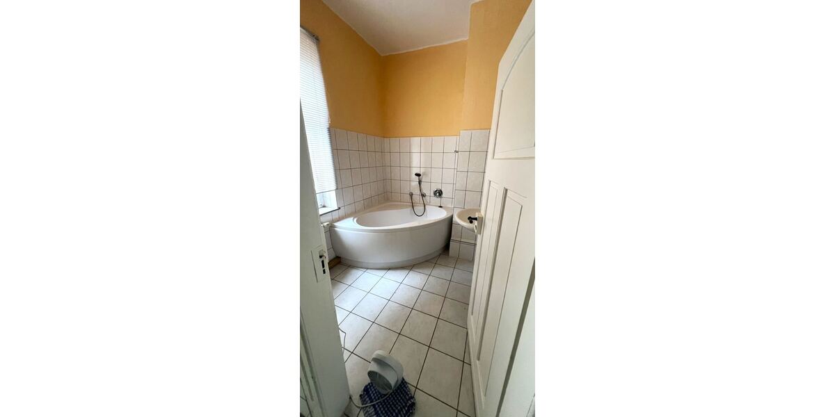 Mehrfamilienhaus mit Hinterhaus in zentraler Lage von Geringswalde - Mehrfamilienhaus, Wohnhaus Geringswalde | Angebot:26621697