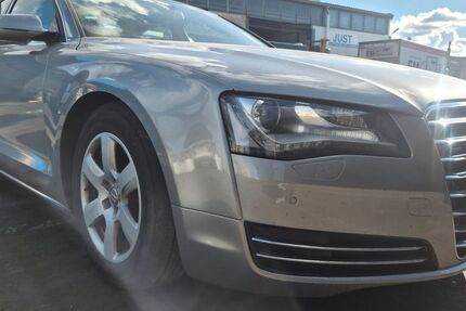 Audi A8 277.000 km 8.000 &euro; Kleinrinderfeld 97271