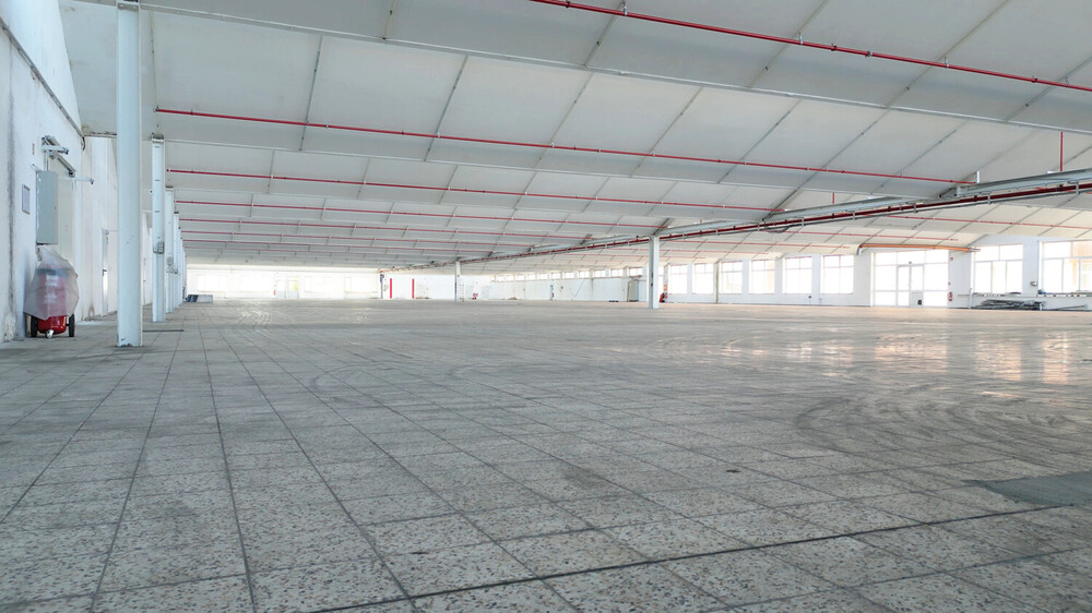 Hüntepark Halle 2A Ost: ca. 4.846 m² 3,5 m UKB LagerIndustrieGewerbe zimmer