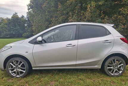 Mazda 2 98.282 km 5.000 € Ensdorf 92266