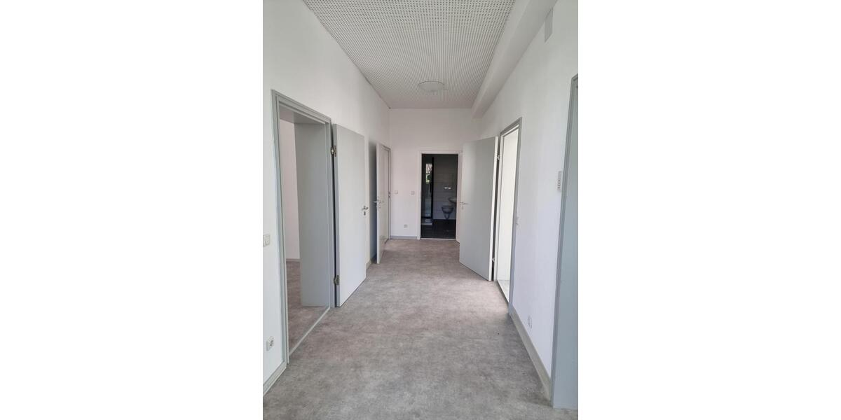 Etagenwohnung Coburg - 3 Zimmer, 81 m&sup2;, 685&euro; | Angebot:26676162