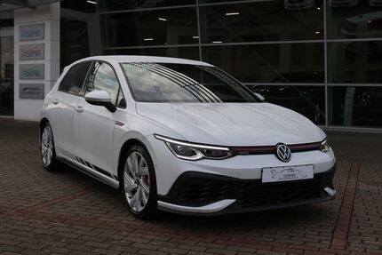 VW Golf 43.420 km 29.600 &euro; Bückeburg 31675