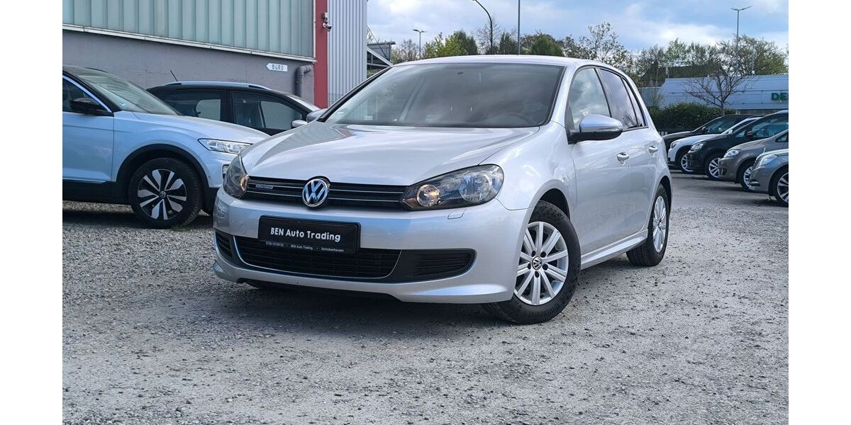 VW Golf 141.826 km 6.490 &euro; Schrobenhausen 86529