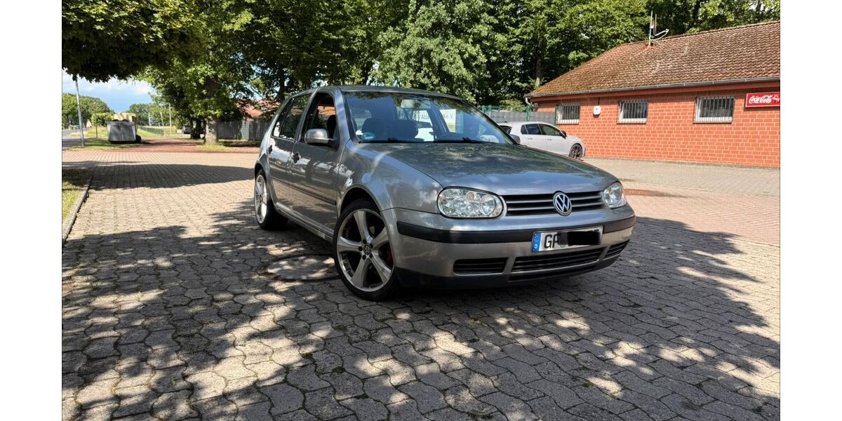 VW Golf 335.000 km 2.250 &euro; Rühen 38471
