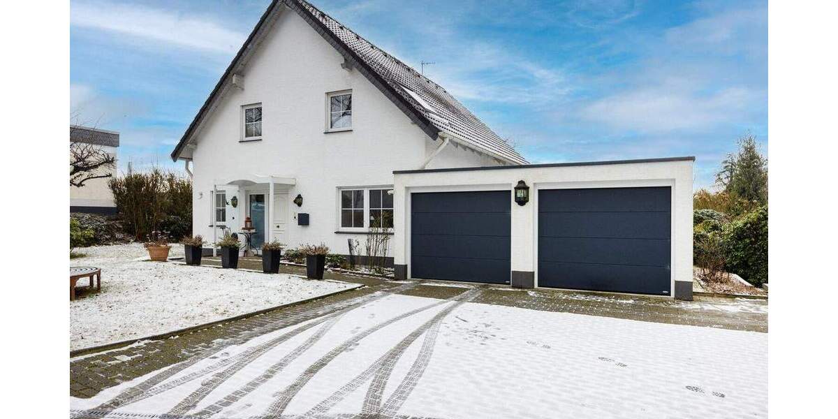 Einfamilienhaus Remscheid Lüttringhausen - 5 Zimmer, 148 m&sup2;, 550.000&euro; | Angebot:24916109