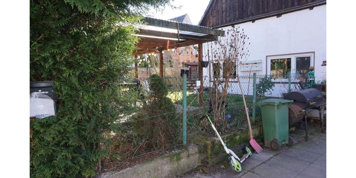 Mehrfamilienhaus, Wohnhaus Bad Arolsen Schmillinghausen - 6 Zimmer, 155 m&sup2;, 125.000&euro; | Angebot:25984351