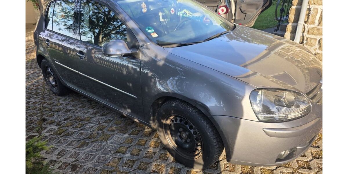 VW Golf 111.703 km 3.800 &euro; Weimar 99423