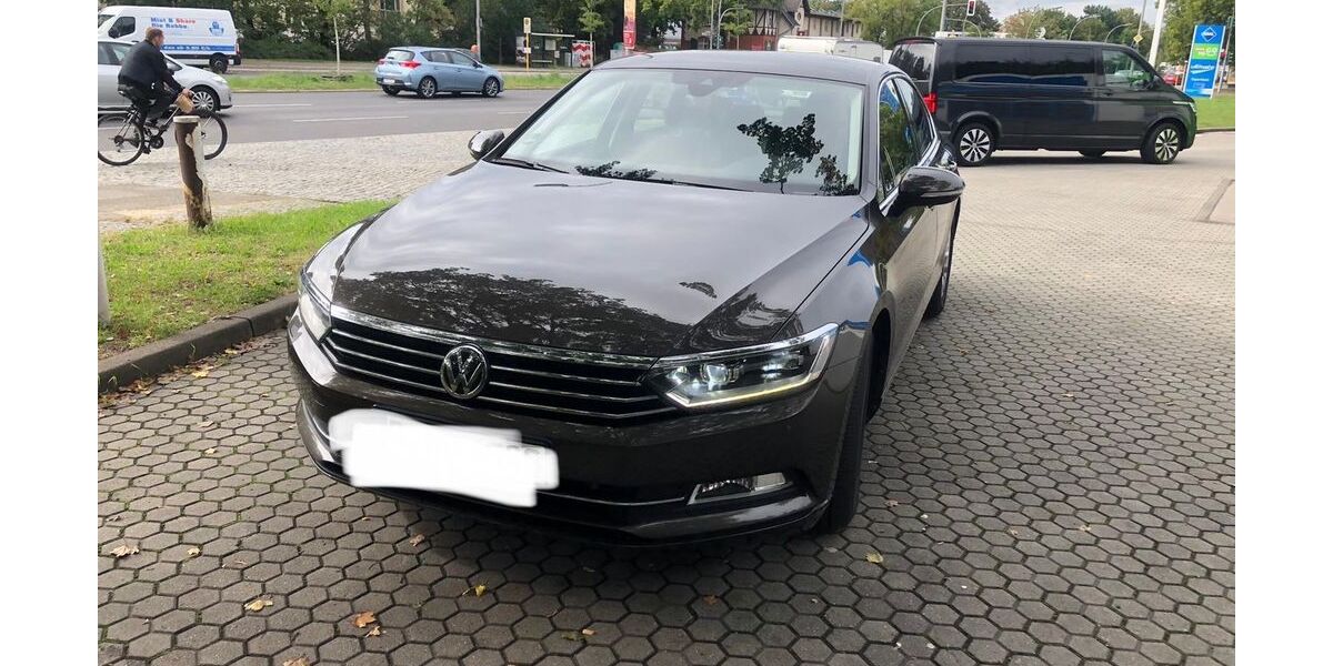 VW Passat 245.000 km 10.999 &euro; Nauen 14641