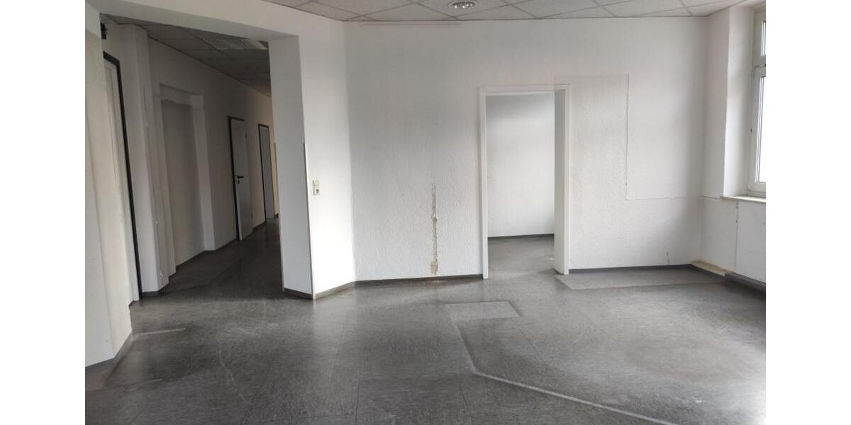 Geräumige Büro- oder Praxiseinheit - Meißen rechts der Elbe - GE8f0101 zimmer