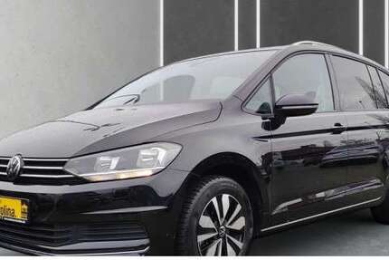 VW Touran 23.075 km 31.878 &euro; Berlin 13581