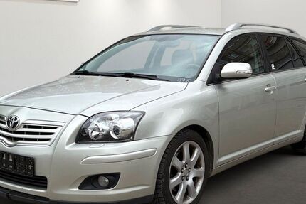 Toyota Avensis 167.235 km 2.999 &euro; Berlin 12681
