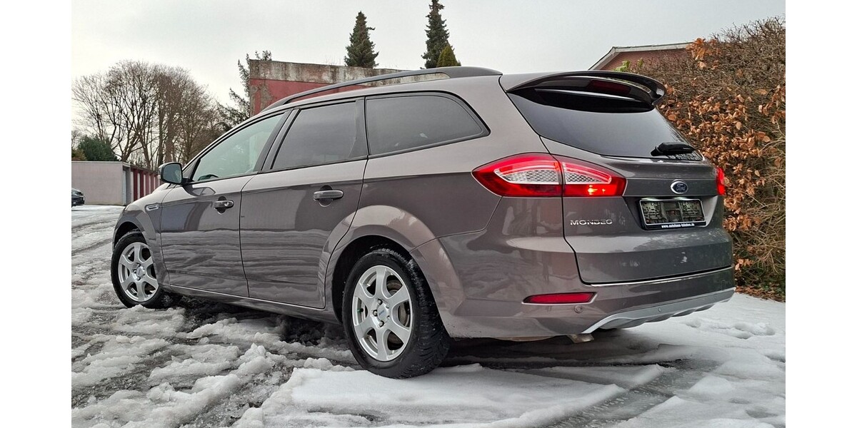 Ford Mondeo 182.000 km 7.700 &euro; Hamburg 20038