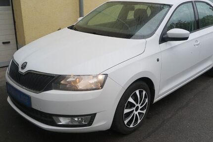 Skoda Rapid 165.000 km 5.300 &euro; Weissenfels 06667