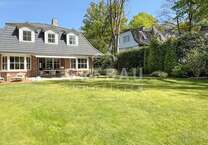 Haus zum Kaufen in Hamburg Blankenese 2.575.000 € 208 m²