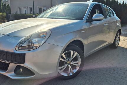 Alfa Romeo Giulietta 49.009 km 8.499 &euro; Panketal 16341