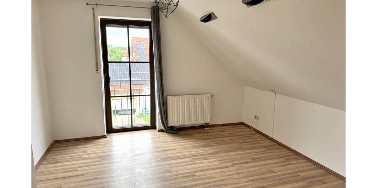 Einfamilienhaus Wassertrüdingen - 3 Zimmer, 225.000&euro; | Angebot:25731382