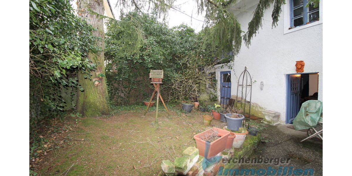 Mehrfamilienhaus, Wohnhaus Landau an der Isar Landau - 7 Zimmer, 200 m&sup2;, 289.000&euro; | Angebot:26359036