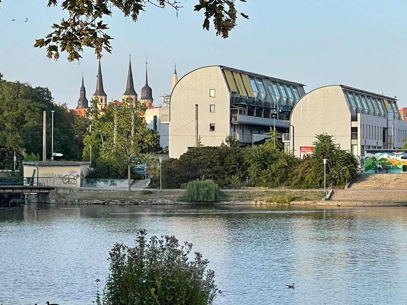 KLIA PASSAGE wird Wiedereröffnet! Ab sofort Ladenlokale ab 360m² zimmer