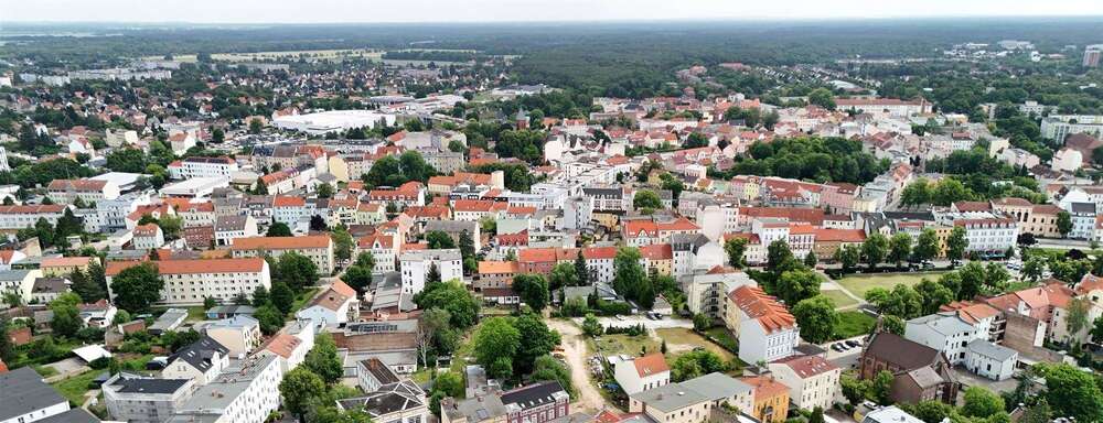 Haus zum Kaufen in Fürstenwalde Spree 1.249.000 € 567.2 m² 18 zimmer