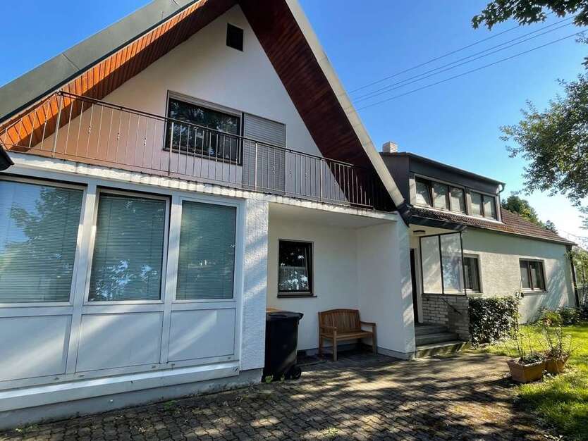 Haus zum Kaufen in Augsburg Hammerschmiede 570.000 € 180 m²