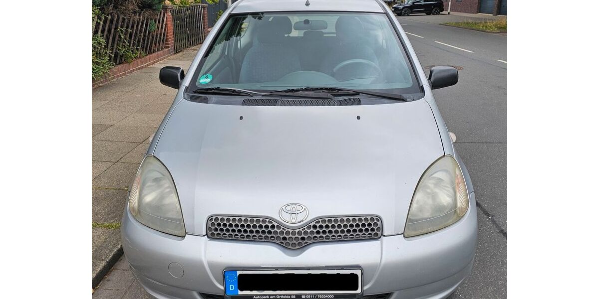 Toyota Yaris 183.000 km 1.400 &euro; Hannover 30179