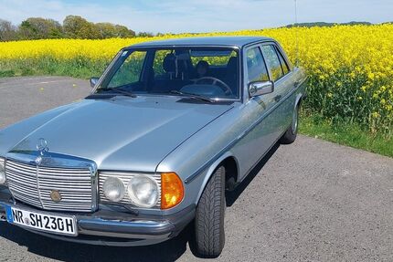 Mercedes-Benz 230 171.000 km 13.950 &euro; Windhagen 53578
