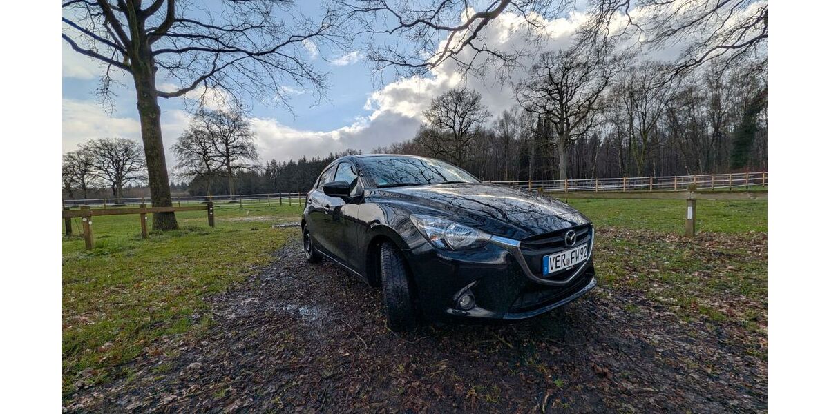 Mazda 2 97.000 km 9.850 &euro; Bad Zwischenahn 26160
