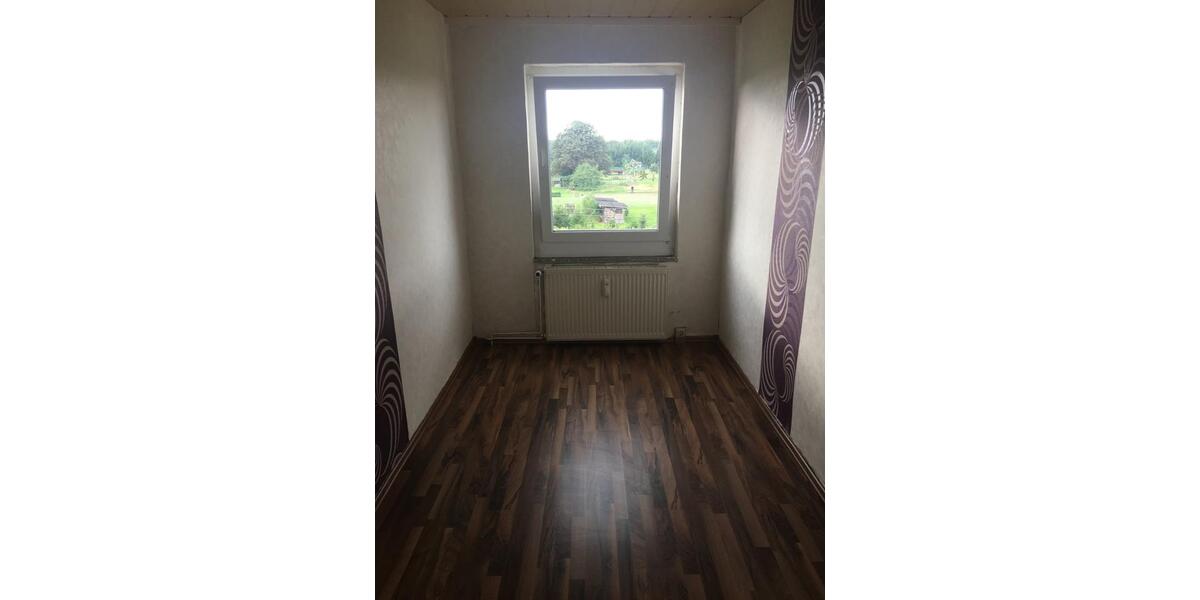 *Ruhige Lage* Renovierte 4 Zimmer Wohnung im 1.OG zu vermieten in Klietz 4 zimmer