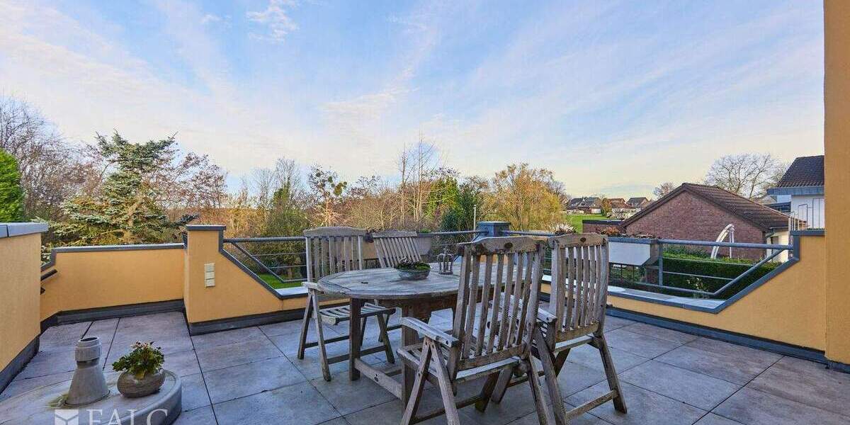 Einfamilienhaus Herzogenrath Merkstein - 9 Zimmer, 261 m&sup2;, 599.000&euro; | Angebot:25683264