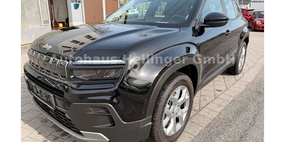 Jeep Avenger 24.931 km 28.900 &euro; Schwaig 85445
